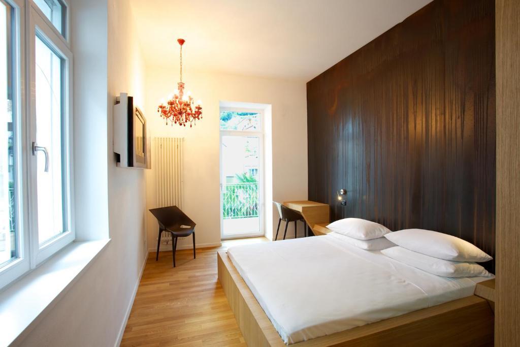 Boutique Hotel Imperialart Merano Room photo